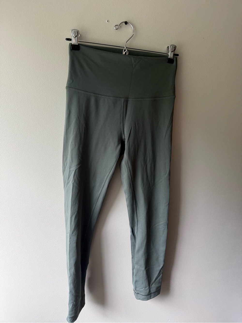 Lululemon Wunder Train High-Rise Crop 23"